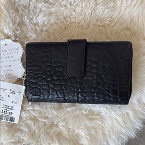 Elegant Black Leather Wallet